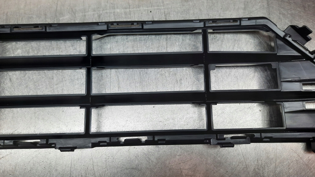 фото №7, Решётка бампера 32296070 volvo xc60 ii 17-22r nowa