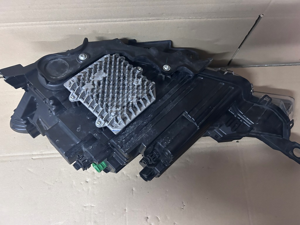 фото №9, Лампа правая maserati levante full led lift