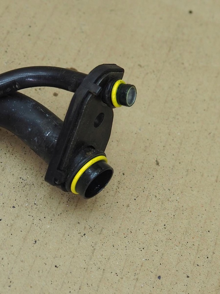 фото №14, Volvo v70 ii 2.4t awd 00- шланг кондиционера