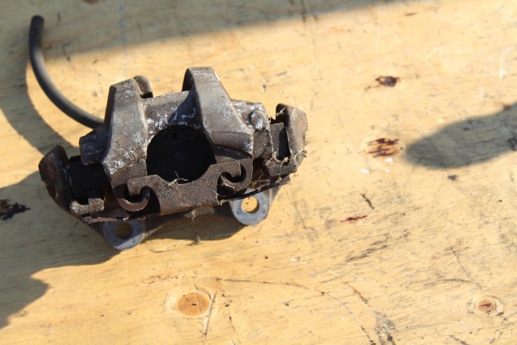 фото №8, Супорт гальмівний задній правий mercedes e klasa w211