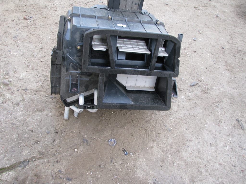 фото №8, Корпус отопителя kia sorento i 2.5 crdi