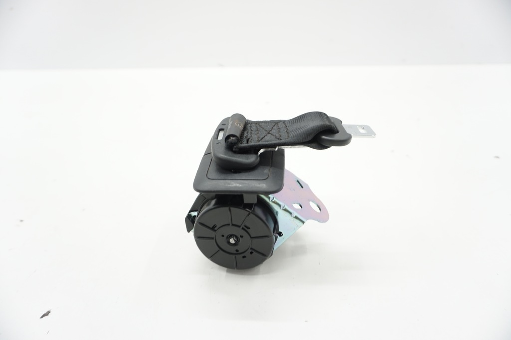 фото №1, Kia optima iv kombi pas средний задняя