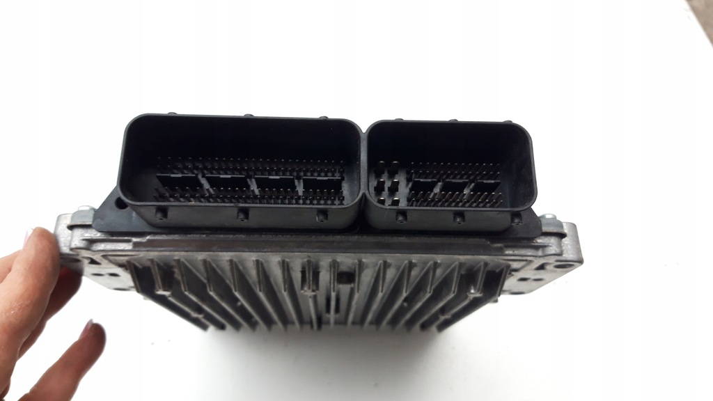 фото №4, Блок керування двигуна бортовий комп'ютер 0281017914