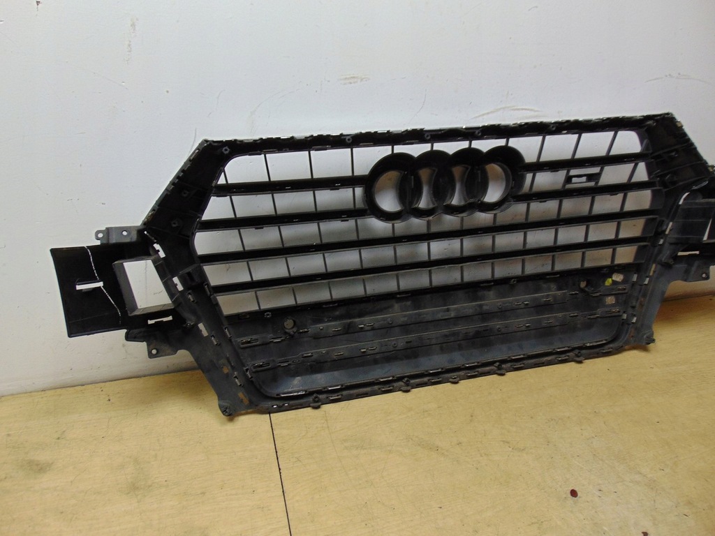 фото №14, Решётка радиатора решётка радиатора audi sq7 4m satyna 4m0853651b