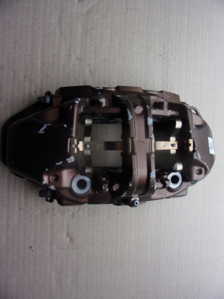 фото №1, Maserati grecale суппорт левый перед brembo