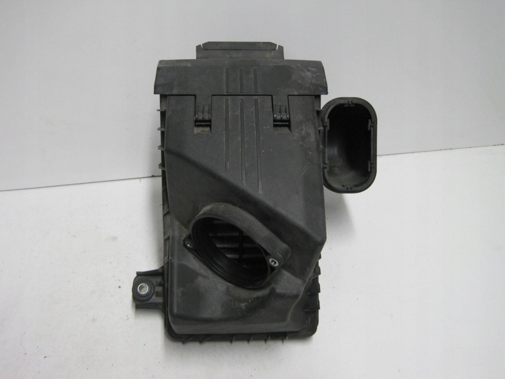 Купити Kia sportage 21- корпус фільтра повітря