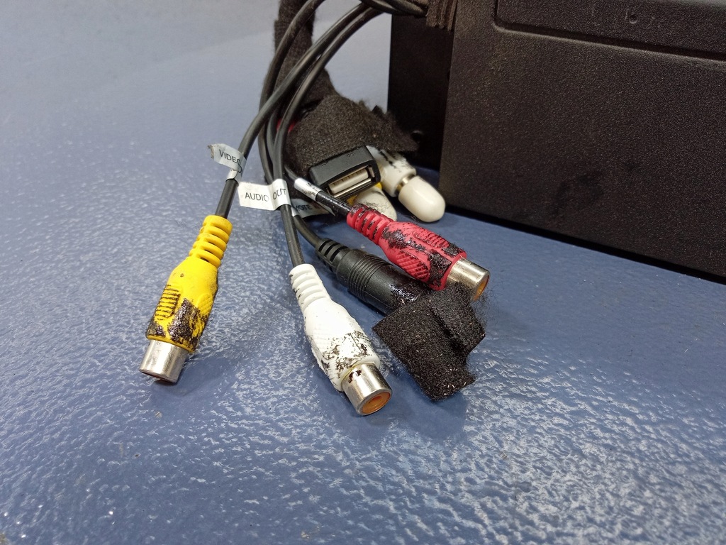 фото №6, Porsche cayenne ii 7p5 чейнджер dvd 60162622n3