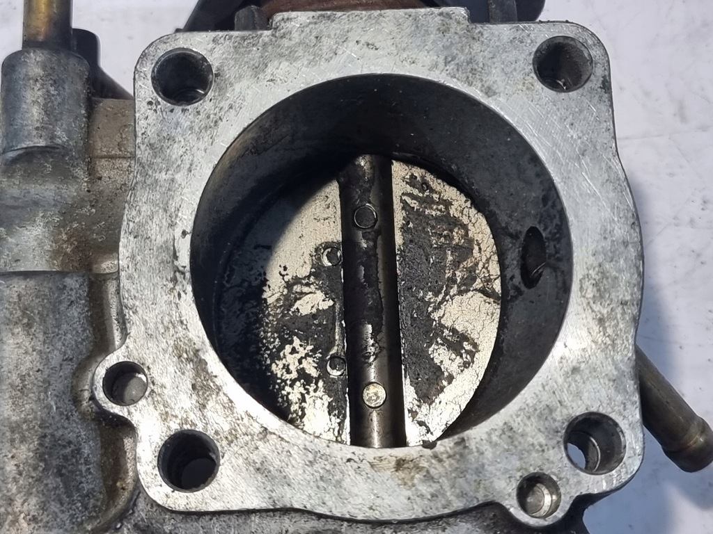 фото №16, Дроссельная заслонка оригинальный номер 06a133064j audi a3 8l 1.8b