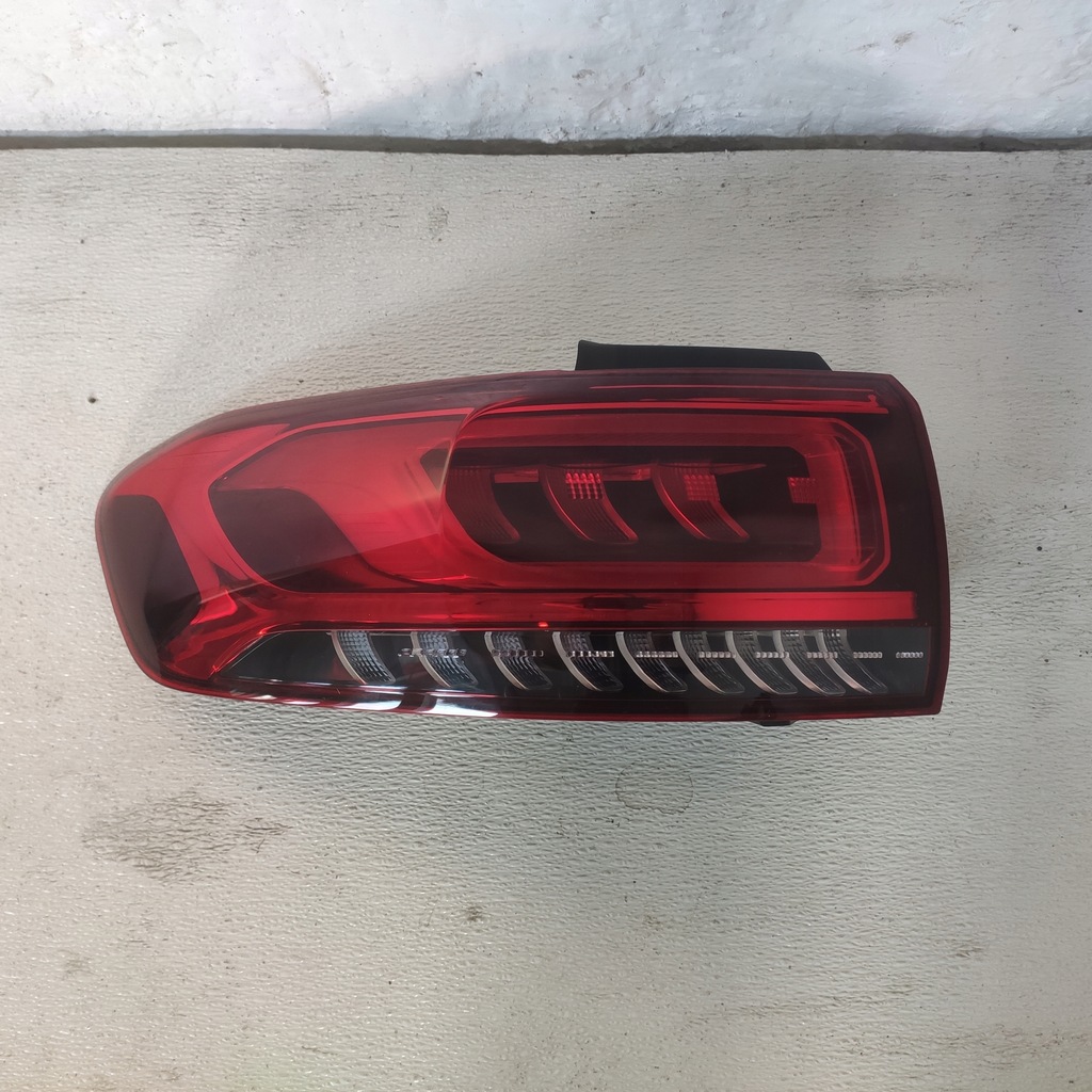 фото №1, Mercedes x247 glb 2022 лампа задняя левая