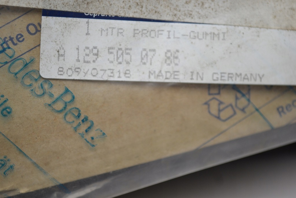 фото №12, Mercedes sl r129 защита нижняя радиатора прокладка