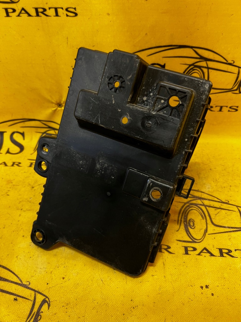 Купити Основа кронштейн акумулятор ford kuga mk3