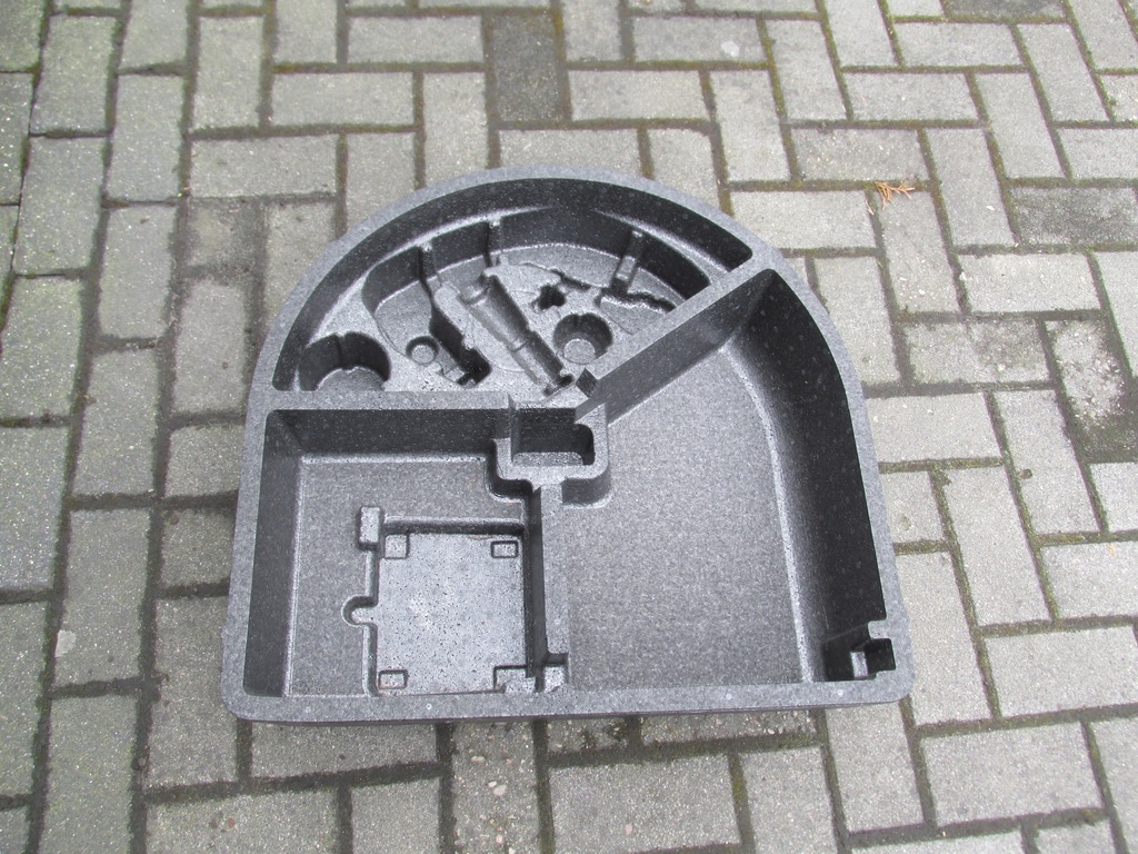 фото №1, Вкладыш пенополистирол багажника b-max 2013 rok