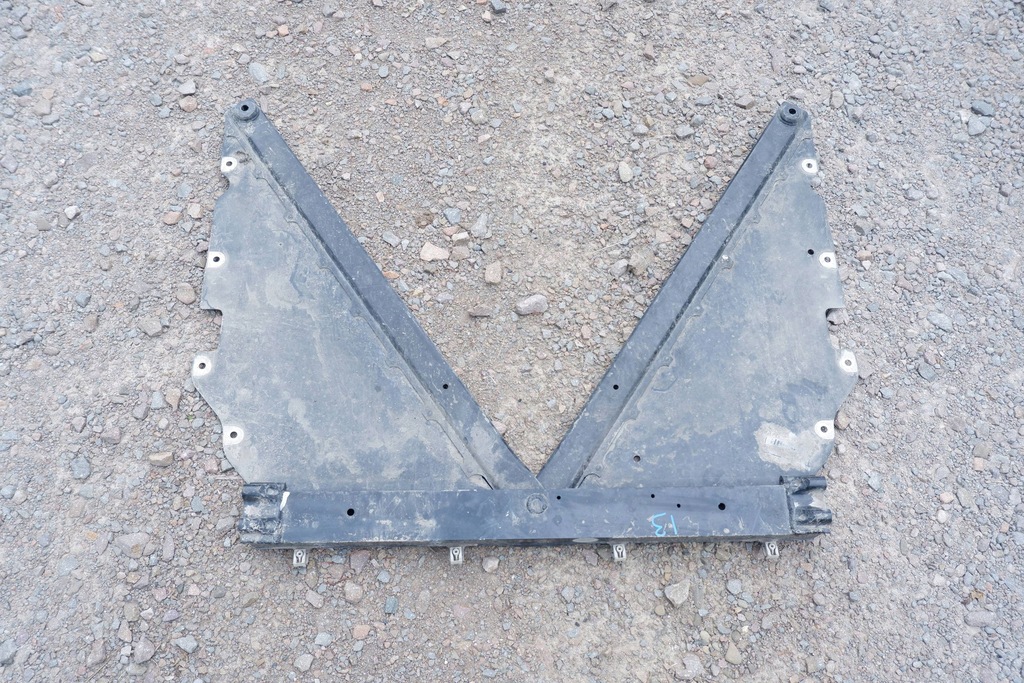 фото №1, Bmw i3 защита нижняя двигателя