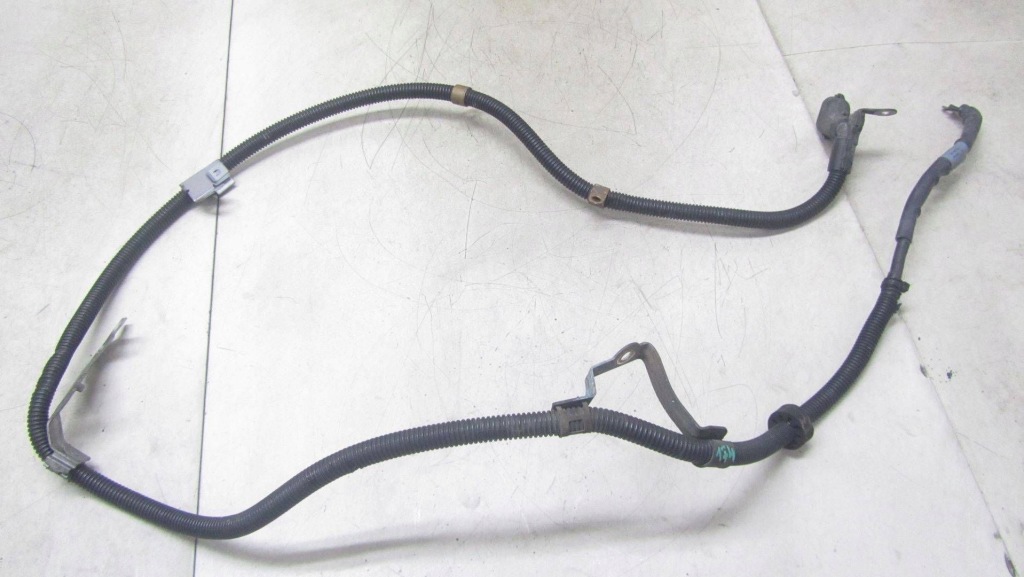 Купить Mercedes cls w218 2.2 шланг жгут генератора a2124408955