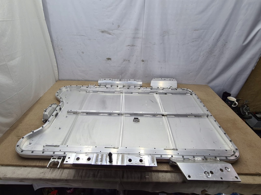 фото №11, Корпус аккумулятора тяговый основание renault zoe