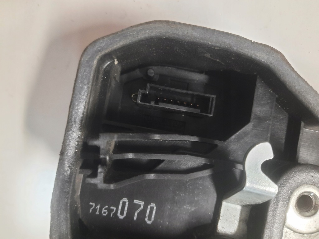фото №4, Замок двері правий задня bmw 1 e87