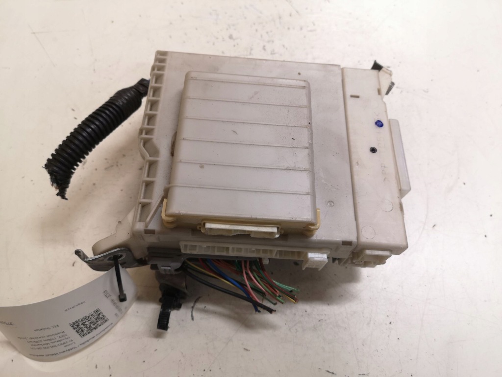 фото №1, Модуль комфорту lexus is 220d-250-350 8267253040