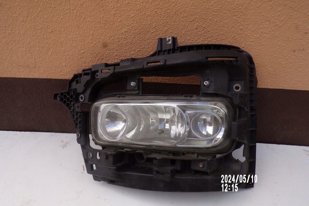 фото №1, Лампа ліва перед mercedes atego 04- a9738202661 13.12.2013