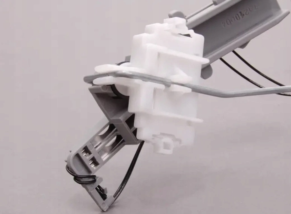 Bmw 7 e65, e66, e67 датчик рівня пального 16117183795 7183795 oem Зі Шроту