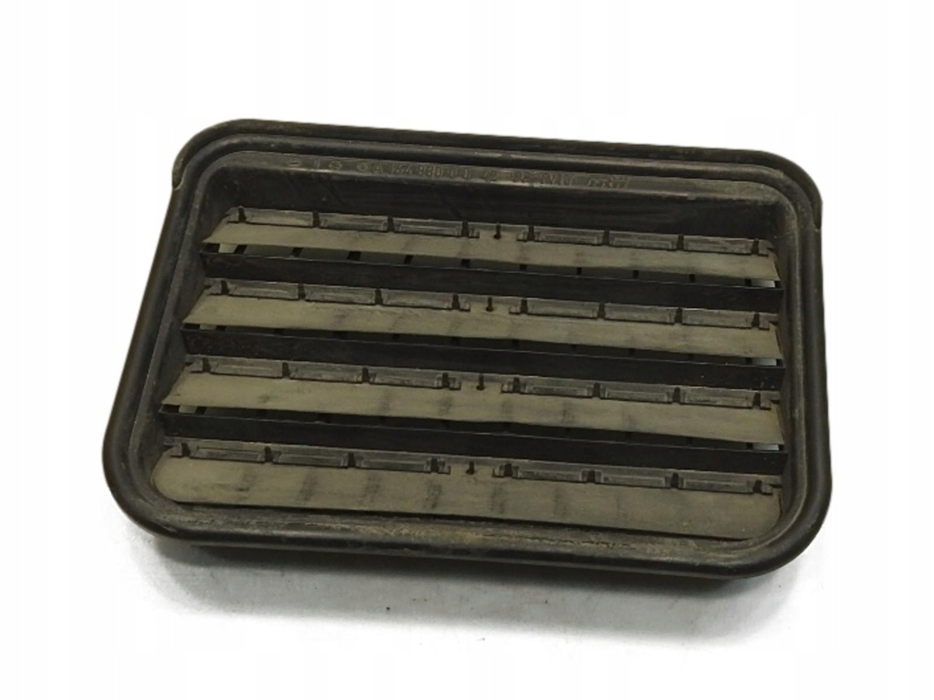 фото №1, Решётка вентиляционная левый задняя mercedes r w251 a1648300042