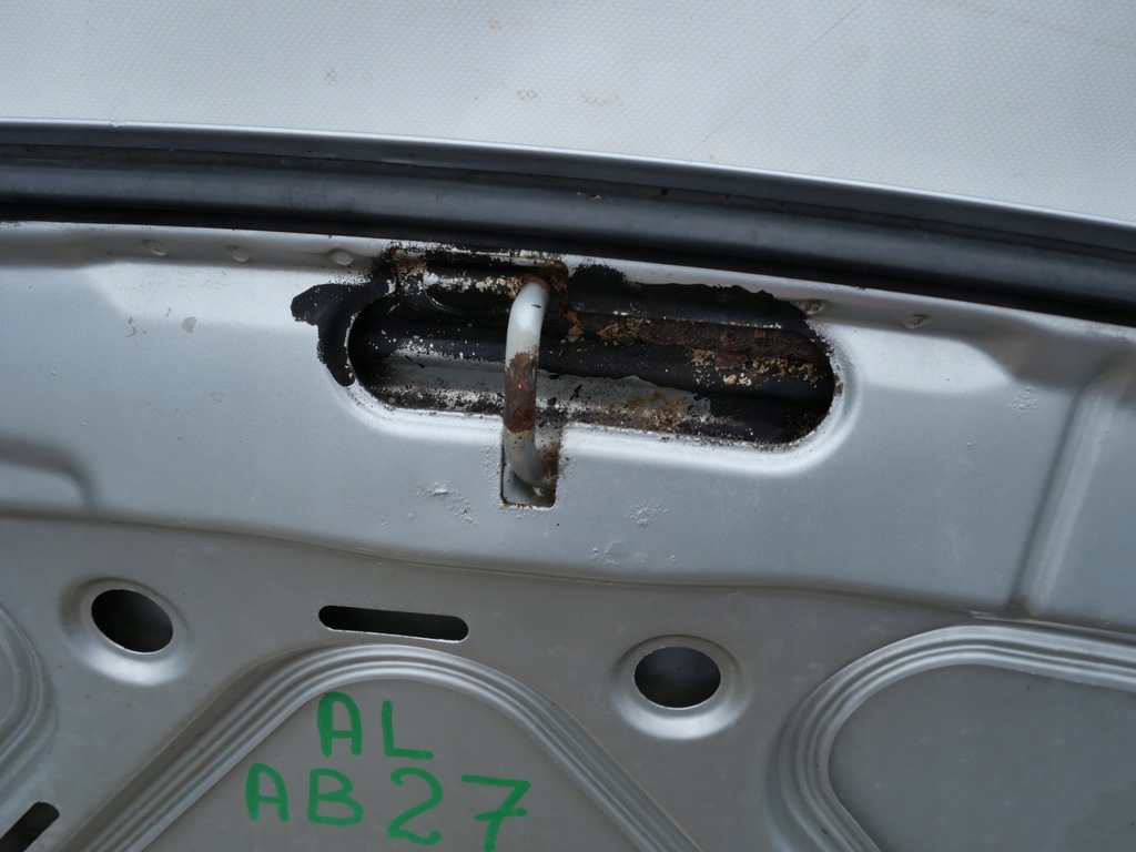 фото №11, Капот seat ibiza