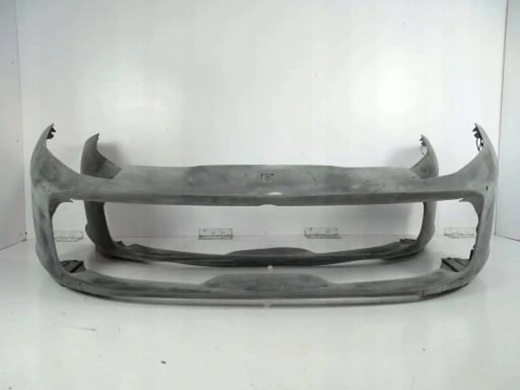 Купить Бампер перед передний ferrari 812 superfast новый оригинал 13