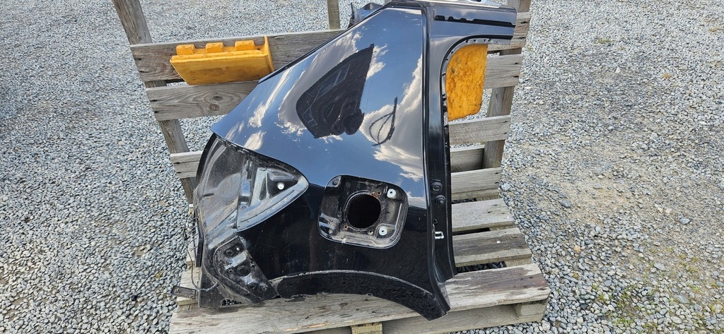 фото №1, Правий крила задня dacia sandero stepway ii