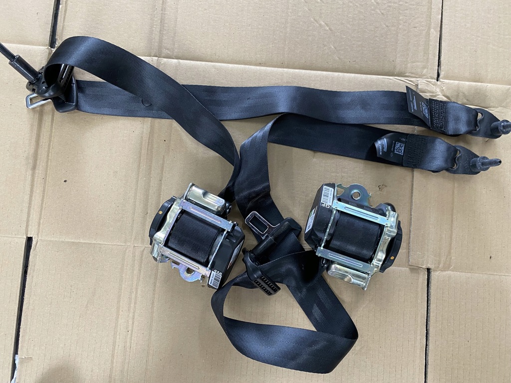 фото №6, Приборная панель консоль подушка безопасности ремни dacia duster ii