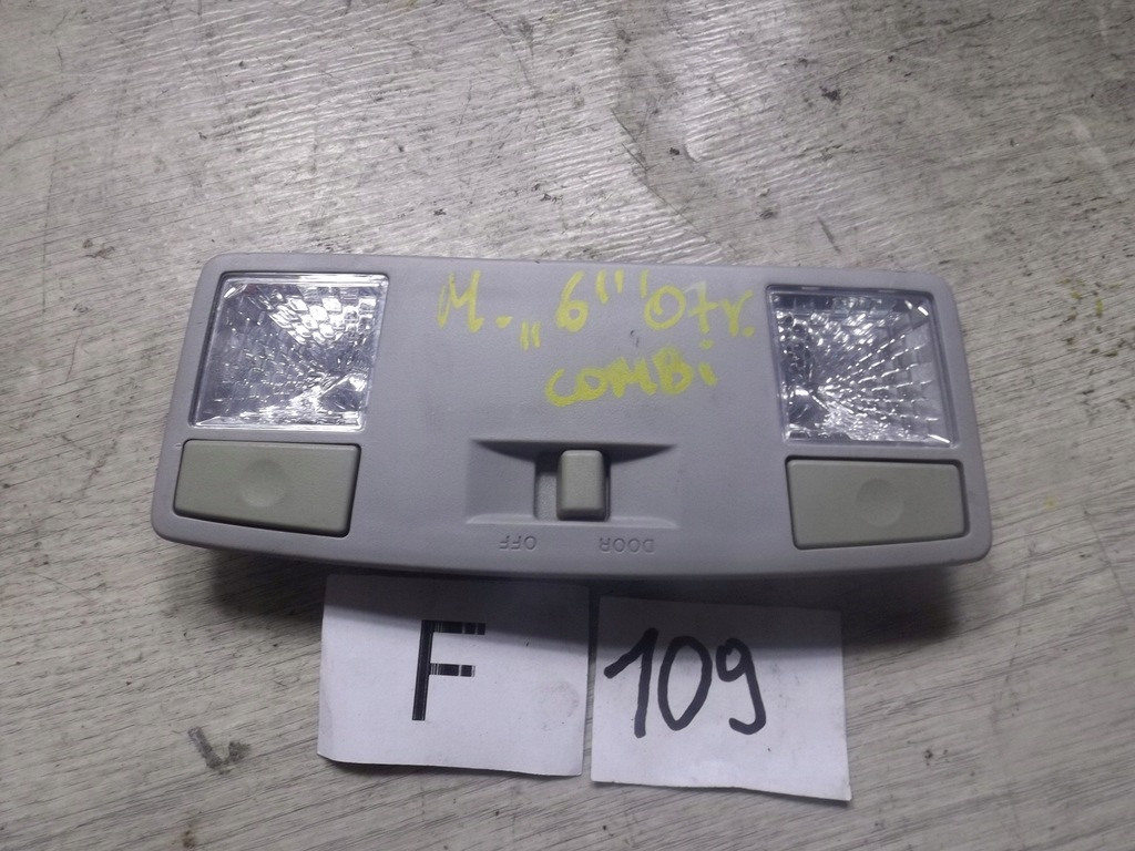 фото №1, Лампа стельовий освітлення салону кабіни mazda 6 kombi 2007r.