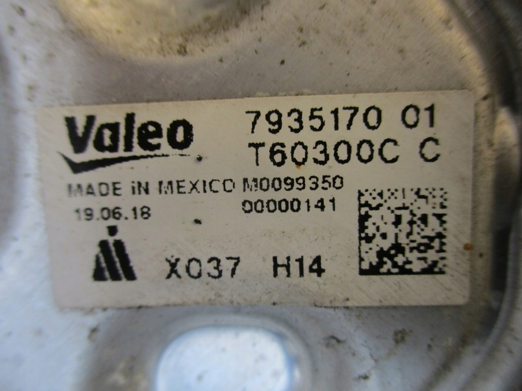 фото №8, Радіатор радіатор bmw g20 2,0d 8593275 8587529