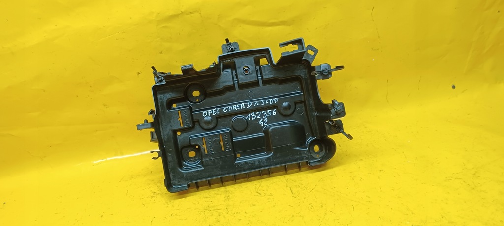 фото №1, Основа акумулятор corsa d 1,3cdti 13235642