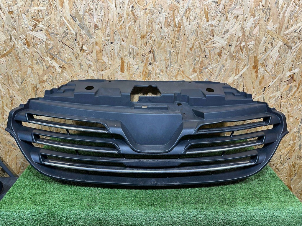 фото №1, Решітка радіатора renault trafic iii 623108673r