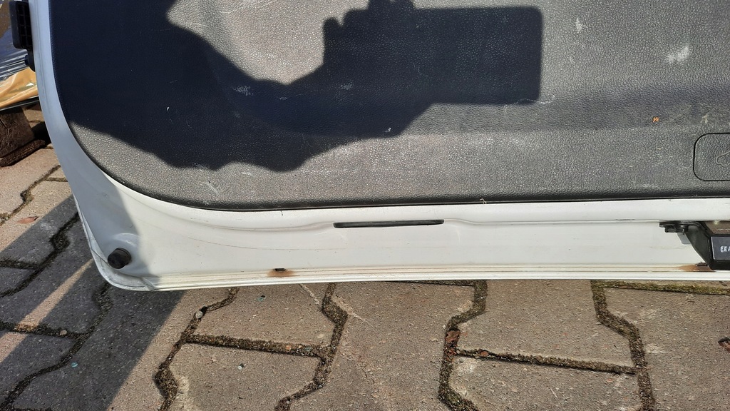 фото №8, Задняя крышка багажника kia carens ii 09r