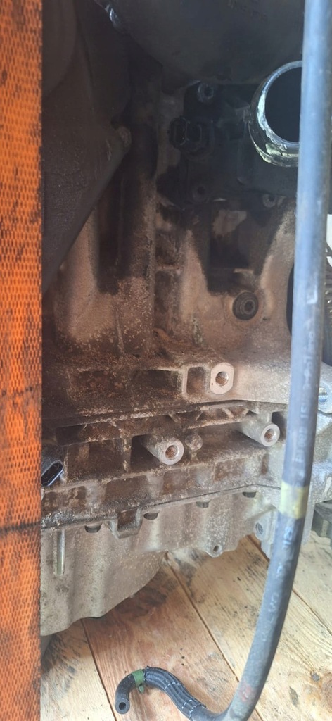 фото №15, Volvo xc60 v70 2.4 d5 блок d5244t21 двигатель kompletny