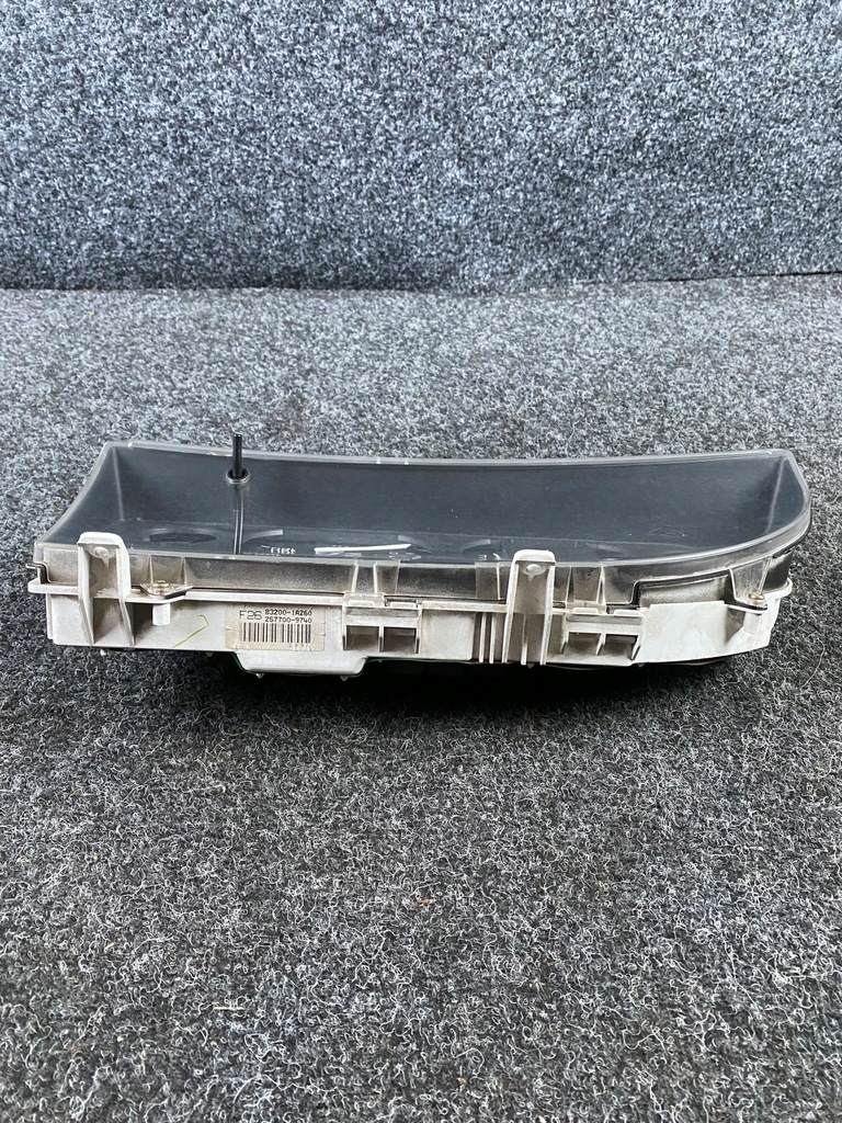 фото №7, Счетчик приборы toyota corolla e9 83200-1a260