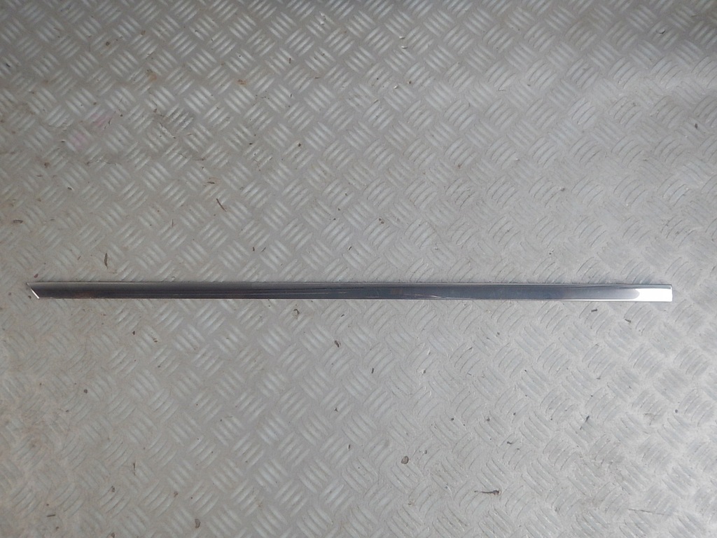 фото №1, Bentley continental flying spur права молдинг двері задня задні оригінал