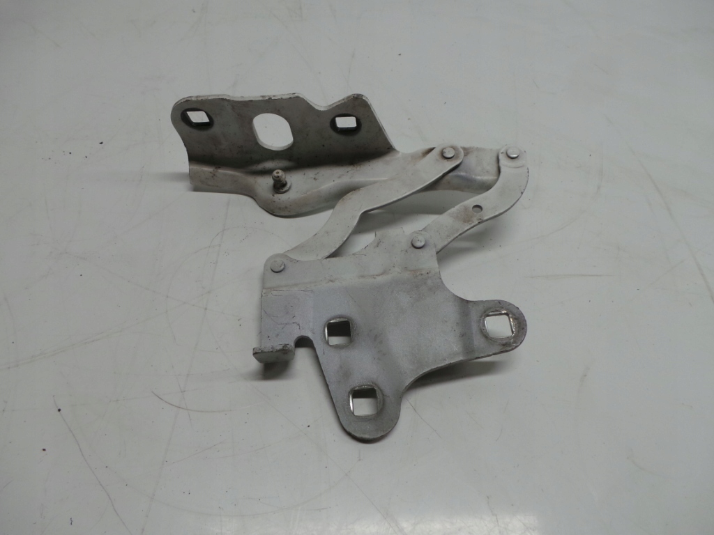 фото №2, Петля правий капот двигуна alfa romeo stelvio