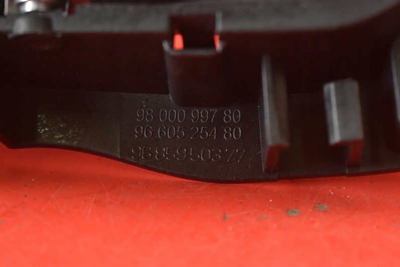 фото №7, Ручка внутренняя левая перед citroen c5 ii x7 iii sedan