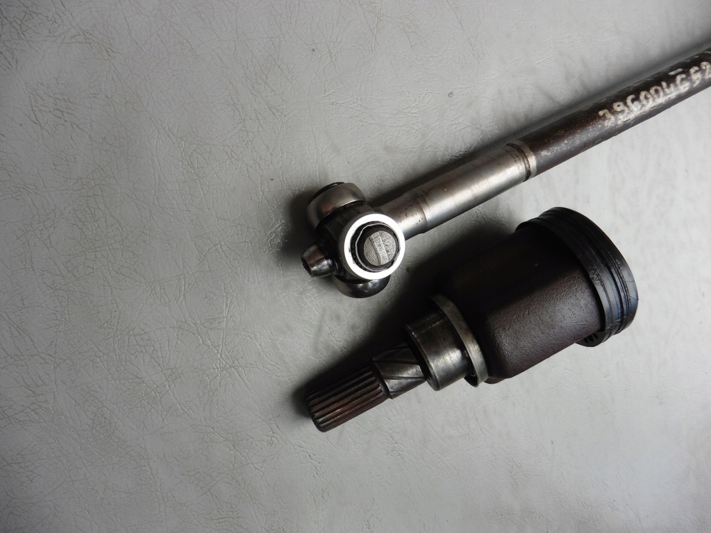 фото №4, Приводной вал правый задняя dacia duster ii 396004652r