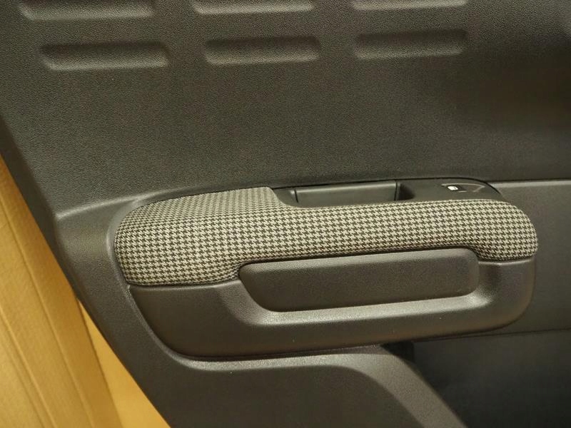 фото №4, Обивка дверь левых задних citroen c3 aircross