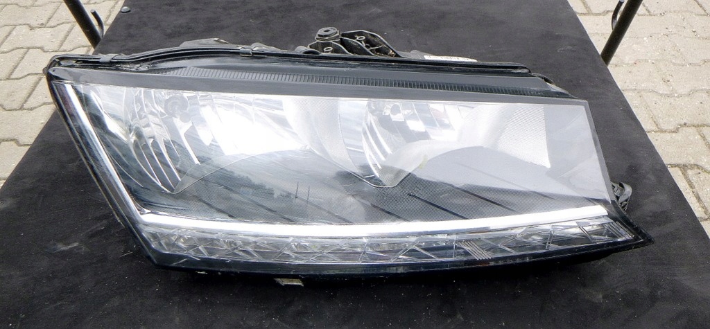 фото №1, Skoda fabia фара правий 6v1941016d