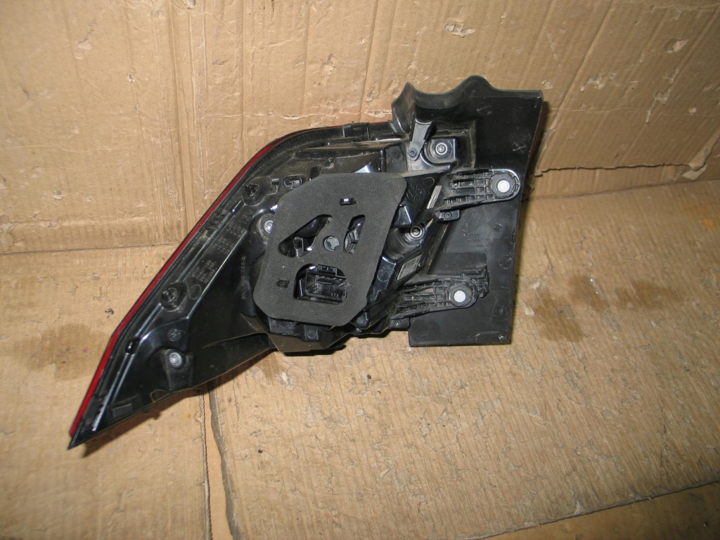 фото №12, Лампа задняя задняя led правая vw tiguan 2 ii lift 20-24r. iq light 5na945208j