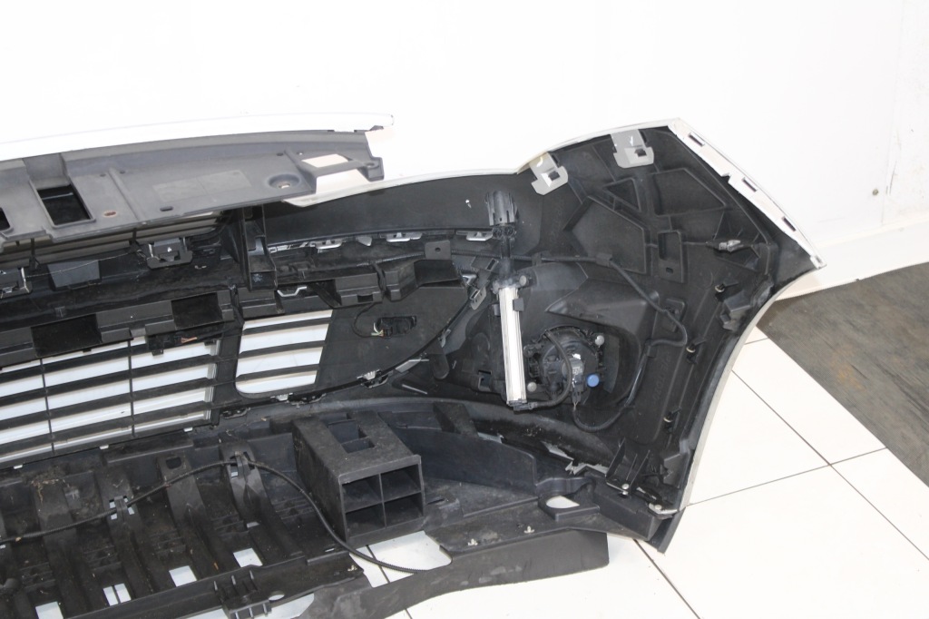 фото №11, Renault scenic iii 09r- бампер перед передній омивачі pdc ted69