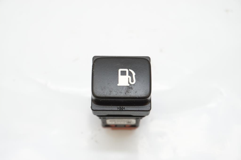 фото №1, Кнопка крышка заливной citroen c4 grand picasso