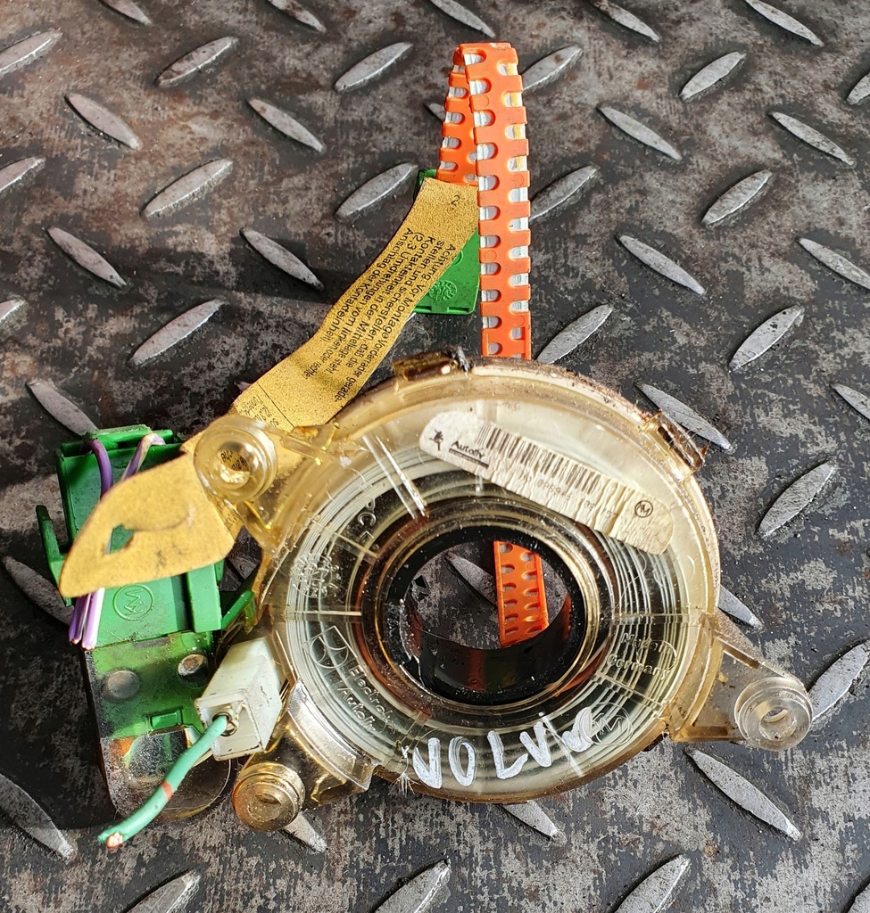 фото №1, Лента подушка безопасности volvo v40