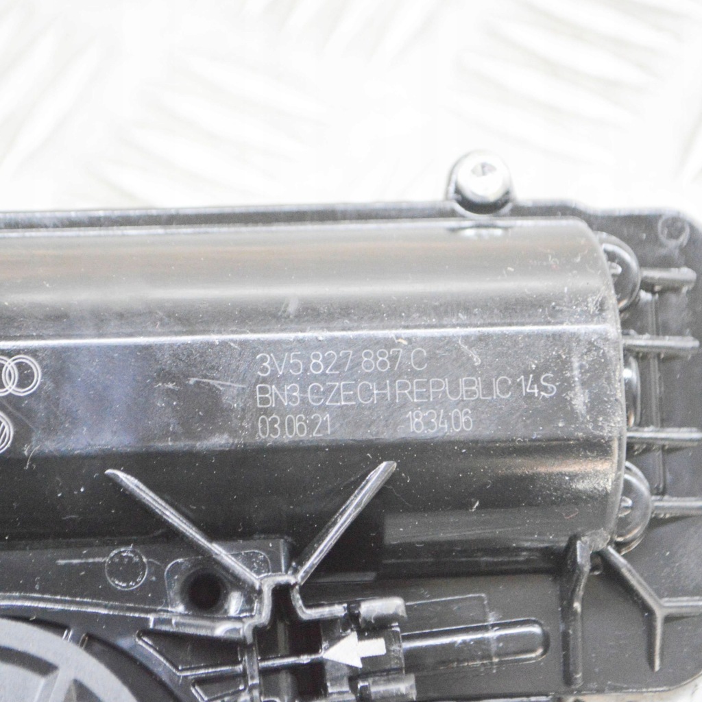 фото №6, Audi q8 2021 привід електричний підйому кришки задній / багажника