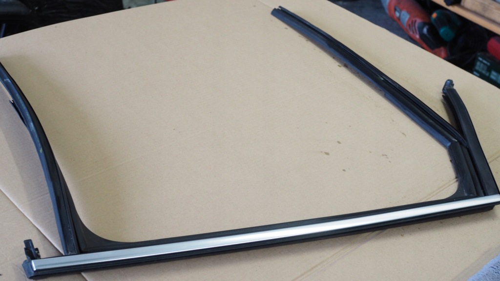 фото №6, Прокладка дверь хром seat ateca правый задняя 575839432r