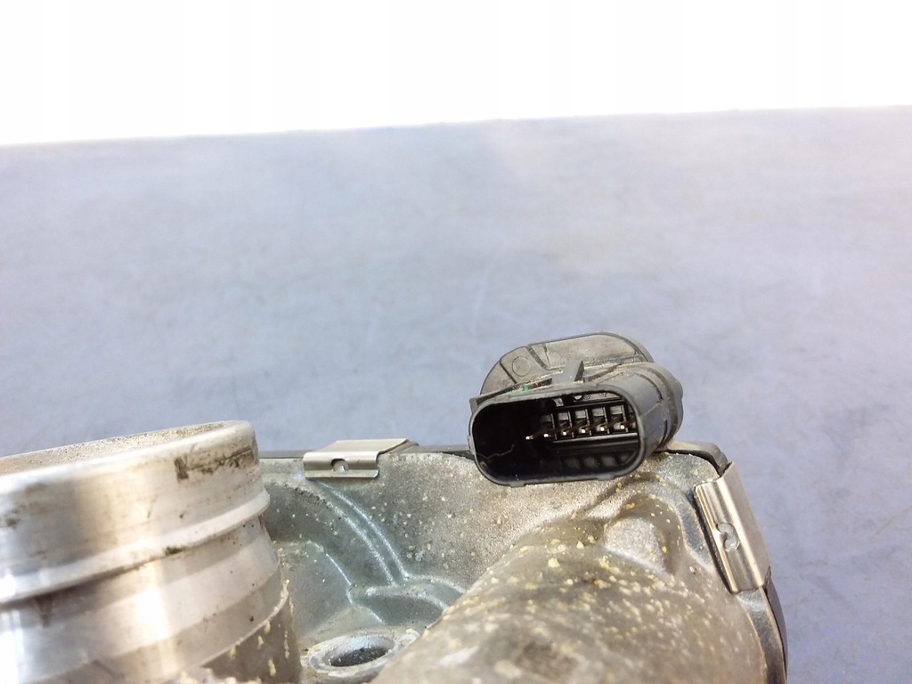 фото №4, Opel astra k 1.4 t дросельна заслінка 12671379aa