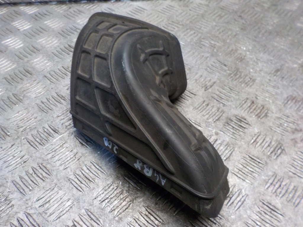 фото №1, Audi a4 b8 2.0 tfsi впуск воздухозаборник труба воздуха 8r0129739a