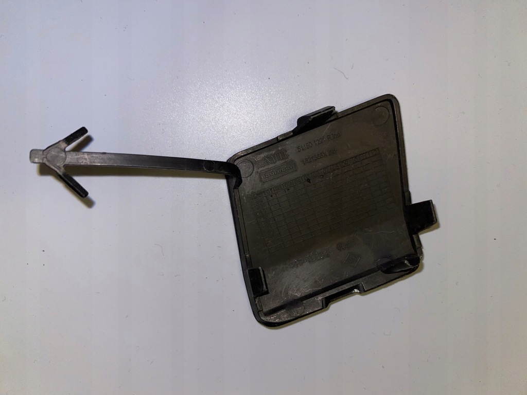 фото №3, Заглушка фаркоп перед 511801221r renault clio iv